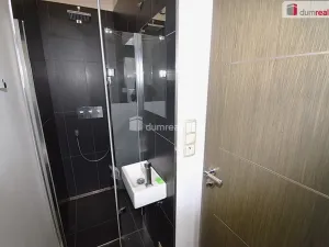 Pronájem kanceláře, Praha - Smíchov, Radlická, 60 m2