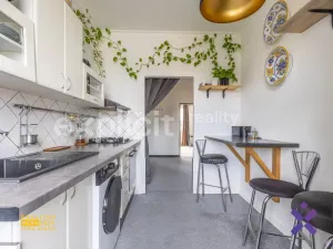 Prodej bytu 3+1, Bojkovice, Bezručova čtvrť, 86 m2
