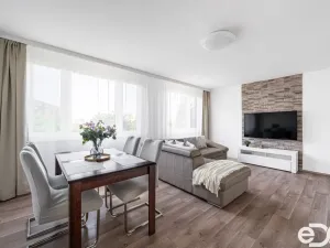 Prodej bytu 3+1, Praha - Prosek, Ctěnická, 67 m2