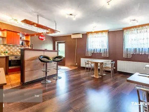 Prodej ubytování, České Budějovice - České Budějovice 6, Mayerova, 269 m2