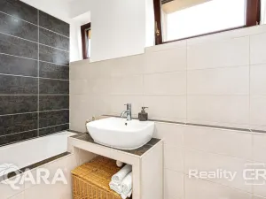Prodej bytu 2+1, Říčany - Radošovice, nám. Československé armády, 85 m2
