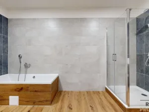 Prodej bytu 3+kk, Třebíč - Vnitřní Město, Karlovo nám., 123 m2