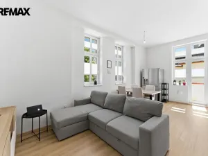 Prodej bytu 4+kk, Stěžery, Zámecká, 110 m2