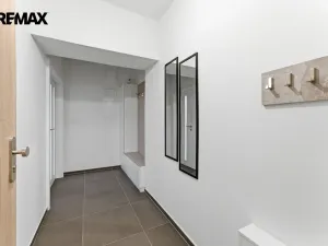 Prodej bytu 4+kk, Stěžery, Zámecká, 110 m2