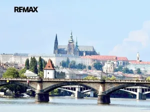 Pronájem bytu 2+kk, Praha - Vyšehrad, Neklanova, 57 m2
