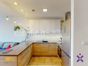 Pronájem bytu 2+kk, Zlín, Voženílkova, 51 m2