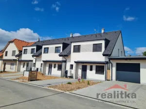 Prodej pozemku pro bydlení, Velká Polom, Osvoboditelů, 182 m2