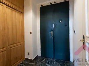 Pronájem bytu 2+kk, Praha - Karlín, Sokolovská, 49 m2