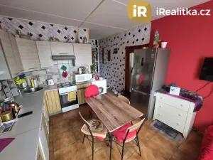 Prodej bytu 1+1, Jirkov, Červenohrádecká, 40 m2