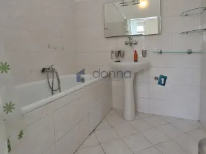 Pronájem bytu 2+kk, Praha, Terronská, 58 m2
