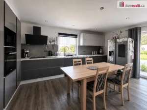 Prodej rodinného domu, Chlum Svaté Maří, Hornická, 135 m2