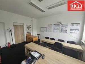 Pronájem kanceláře, Mariánské Lázně, Nádražní náměstí, 19 m2