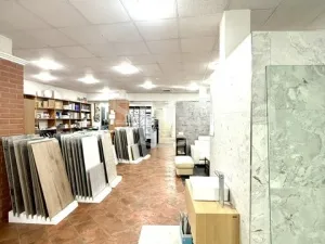 Pronájem obchodního prostoru, Hodonín, Národní třída, 401 m2