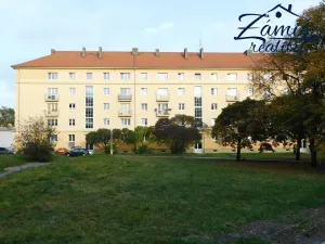 Prodej bytu 1+1, Kladno, gen. Píky, 37 m2