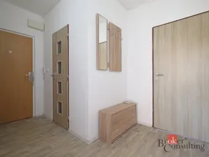 Pronájem bytu 2+1, Jablonec nad Nisou, Liberecká, 63 m2