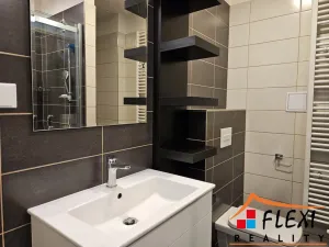 Pronájem bytu 1+kk, Frýdek-Místek, J. Opletala, 30 m2