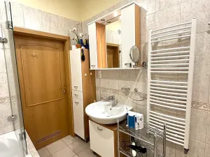 Prodej bytu 3+1, Karlovy Vary, Sadová, 112 m2