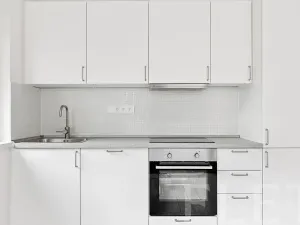 Pronájem bytu 1+kk, Praha - Karlín, Křižíkova, 31 m2