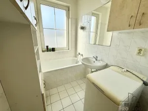 Pronájem bytu 1+1, Olomouc, Jiráskova, 32 m2