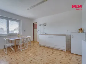 Prodej rodinného domu, Kařez, 203 m2
