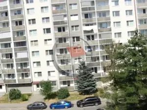 Prodej bytu 3+1, Třebíč - Horka-Domky, Čeloudova, 77 m2