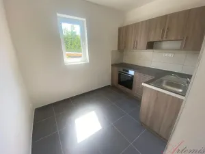 Pronájem bytu 2+1, Ostrava - Kunčice, Bednářská, 50 m2