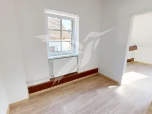 Pronájem bytu 2+kk, Šťáhlavy, U pekárny, 26 m2