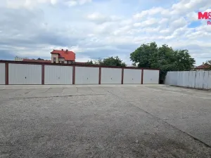Prodej garáže, Chropyně, 21 m2