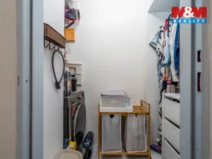 Prodej bytu 4+1, Hradec Králové - Nový Hradec Králové, Mandysova, 71 m2