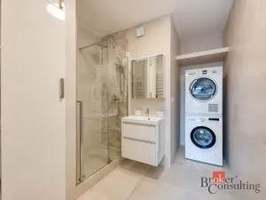 Pronájem bytu 2+kk, Praha - Holešovice, Na Maninách, 60 m2