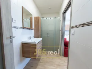 Pronájem bytu 2+kk, Ježov, 34 m2