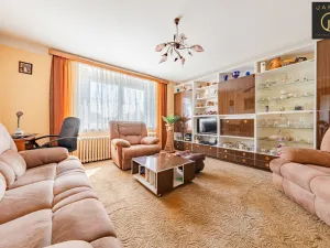 Prodej rodinného domu, Lhota, Jar. Podaného, 277 m2