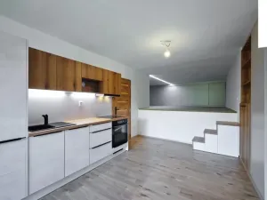 Prodej bytu 2+kk, Pardubice, K Polabinám, 73 m2