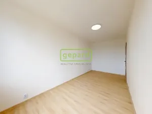 Prodej bytu 3+1, Úštěk, Sídliště pionýrů, 75 m2