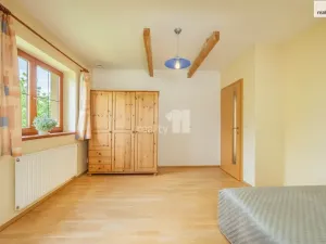 Prodej rodinného domu, Kamenice - Struhařov, Slunečná, 200 m2