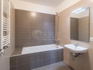 Prodej bytu 3+kk, Praha - Žižkov, Olgy Havlové, 71 m2