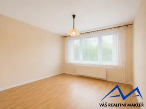 Prodej bytu 1+1, Karviná, Divišova, 37 m2