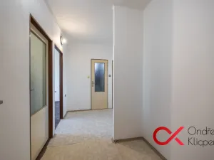 Prodej bytu 3+1, Kostelní Lhota, 75 m2