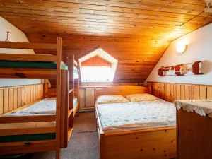 Prodej rodinného domu, Pnětluky - Konětopy, 248 m2