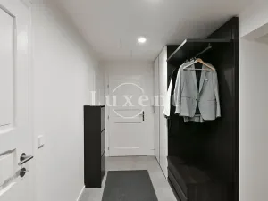 Pronájem bytu 2+kk, Praha - Vinohrady, Laubova, 50 m2