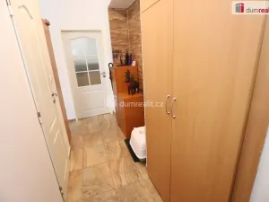Prodej bytu 2+1, Karlovy Vary - Drahovice, Vítězná, 68 m2