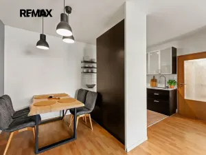 Prodej bytu 3+kk, Praha - Kyje, Sicherova, 79 m2