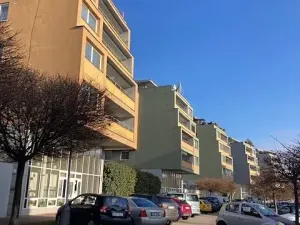 Prodej bytu 1+kk, Praha - Troja, Vřesová, 36 m2