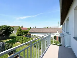 Pronájem bytu 2+kk, Vestec, U Strouhy, 62 m2