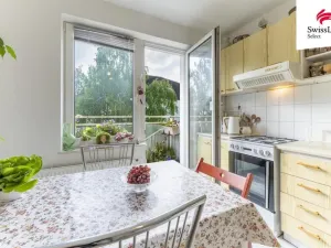 Prodej bytu 2+1, Milovice, Mírová, 58 m2
