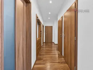 Pronájem bytu 3+1, Kladno, Kordačova, 79 m2