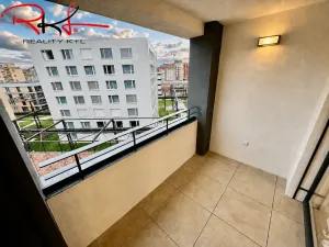 Pronájem bytu 2+kk, Praha, U Pergamenky, 59 m2