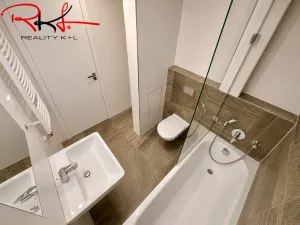 Pronájem bytu 2+kk, Praha, U Pergamenky, 59 m2