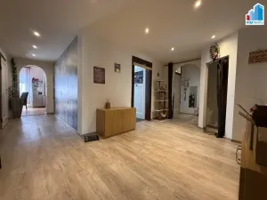 Pronájem bytu 3+1, Plzeň, Klatovská třída, 123 m2