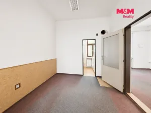 Pronájem kanceláře, Praha - Prosek, Prosecká, 113 m2